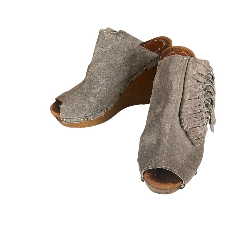 SBICCA Anthropologie Pitch Wedge Mules Heel Size 10 Women's Gray Suede Fringe - Picture 5 of 14